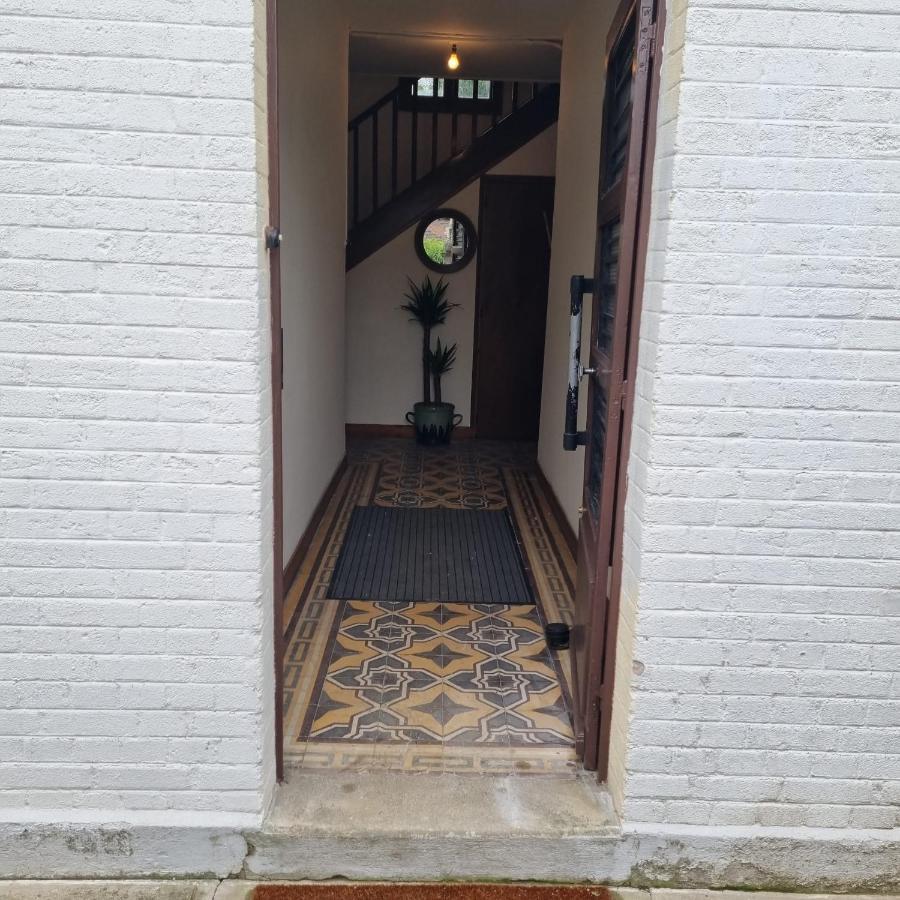 Apartment Jolie F2-5mn De L'aeroport D'orly Parking Prive Gratuit *